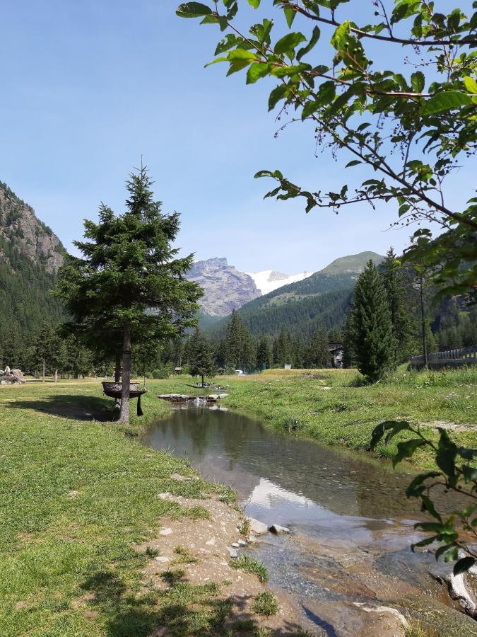 Piccola Residenza Champoluc Exterior photo