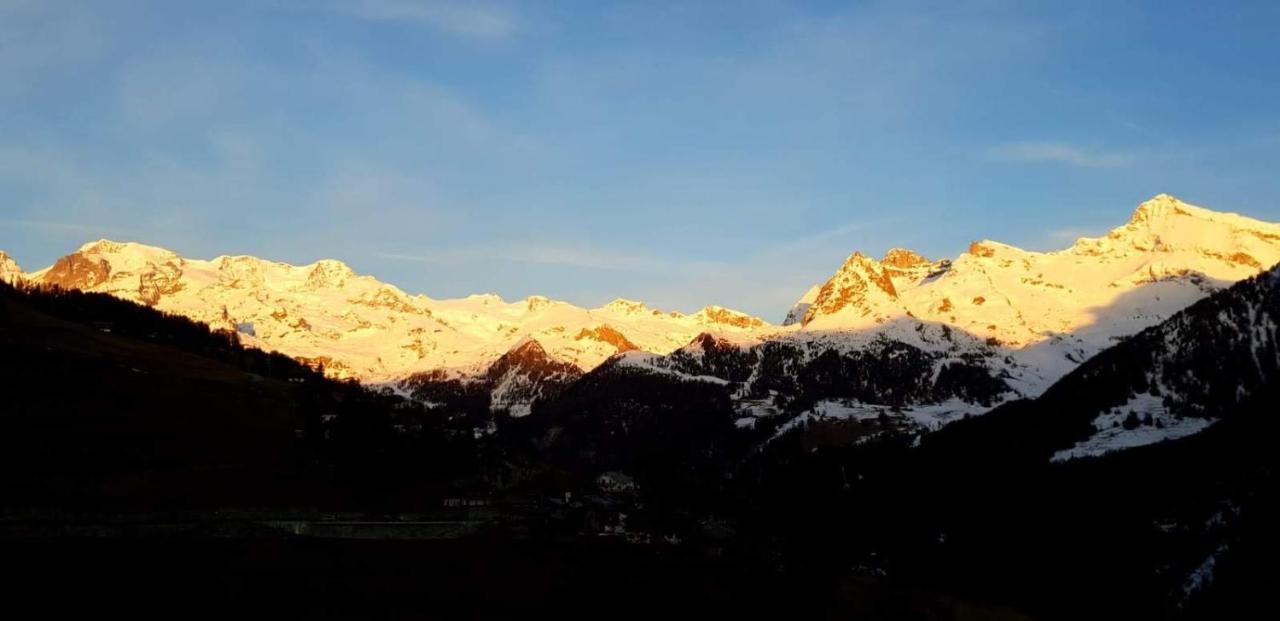 Piccola Residenza Champoluc Exterior photo