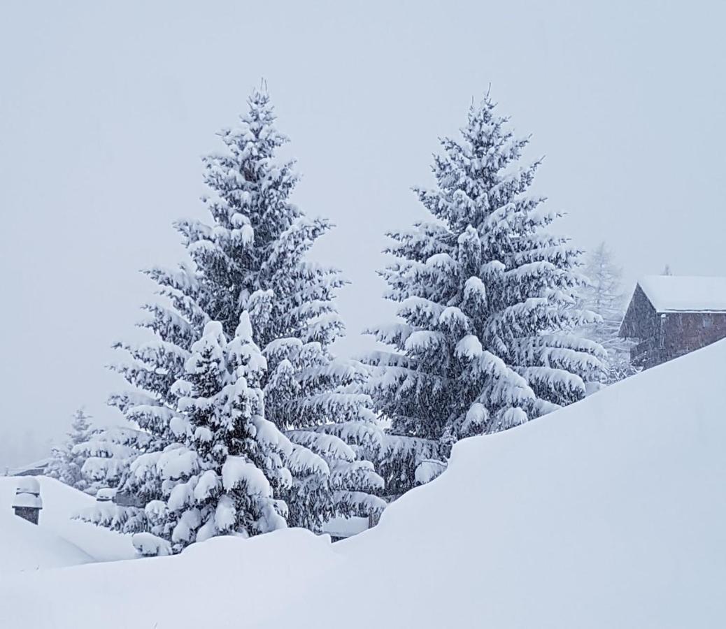 Piccola Residenza Champoluc Exterior photo